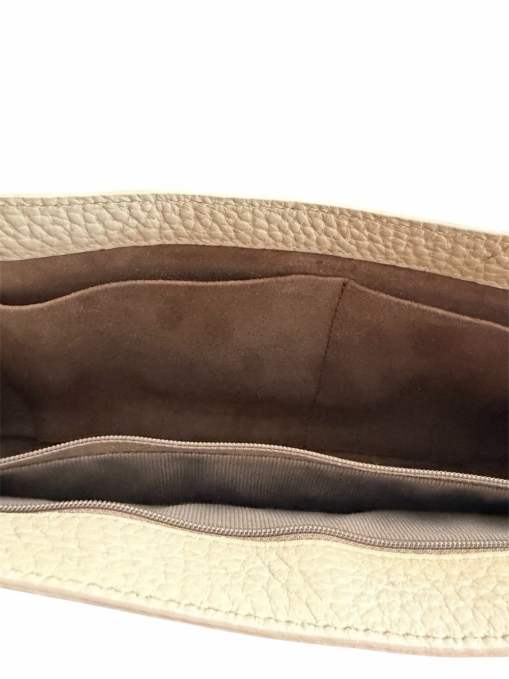 Furla Bicolor Pebbled Leather Shoulder Bag in Red, & Cream Preowned from Japan - Picture 7 of 9